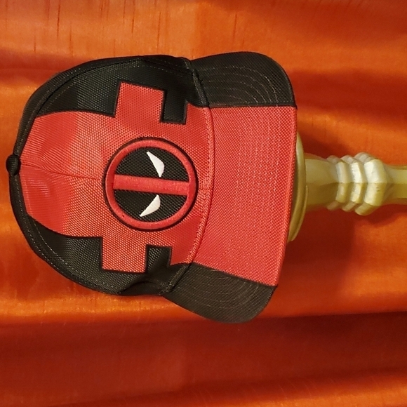 Marvel Deadpool cap - Picture 1 of 8